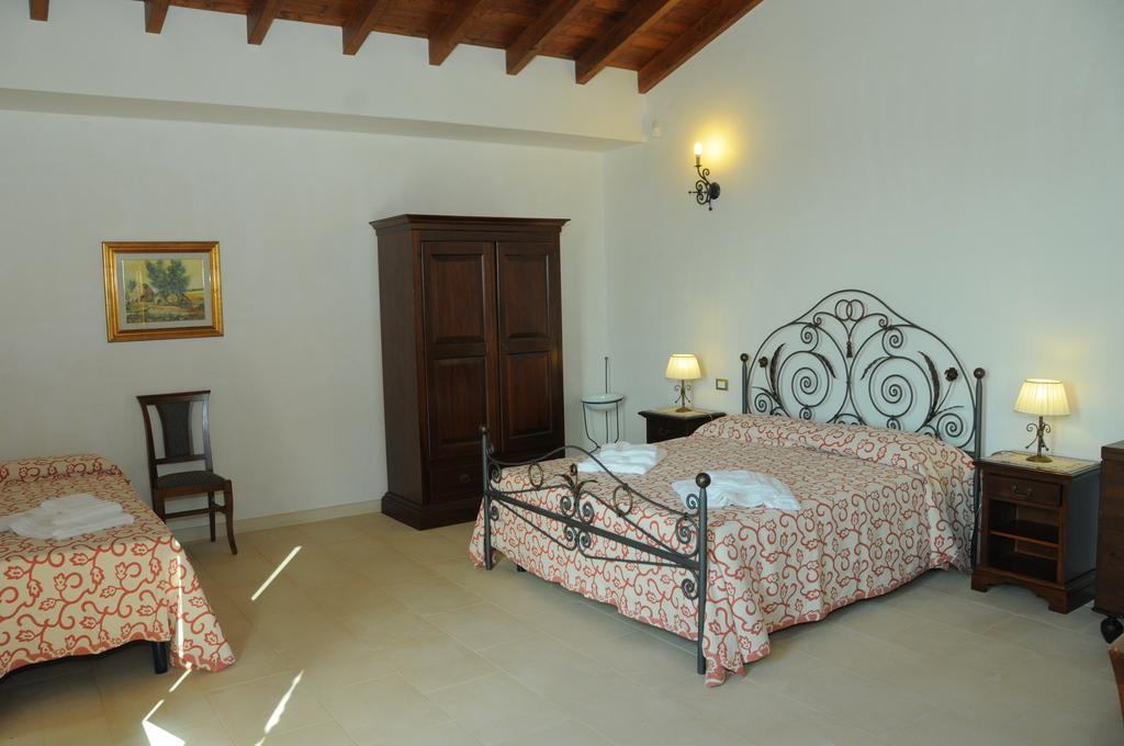 Agriturismo Masseria Quaremme Carpignano Salentino Phòng bức ảnh